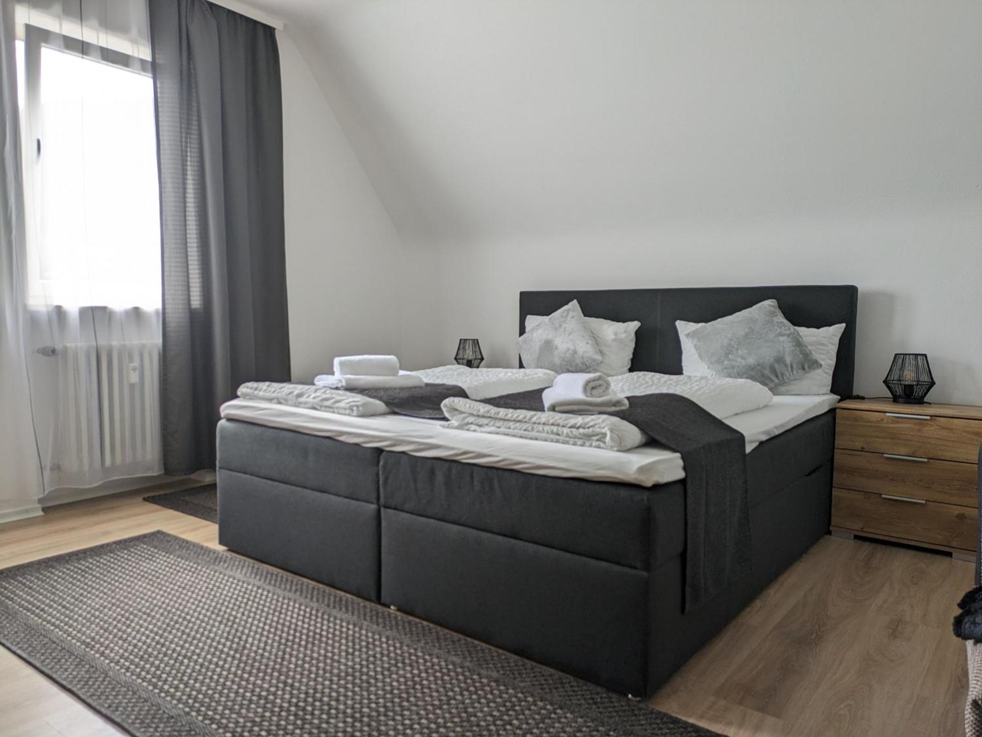 Hotel Ari Кайзерслаутерн Екстериор снимка